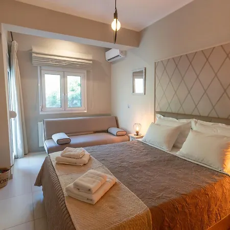 Mary's Modern And Elegant * Kalambaka