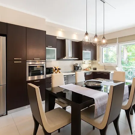 Mary's Modern And Elegant