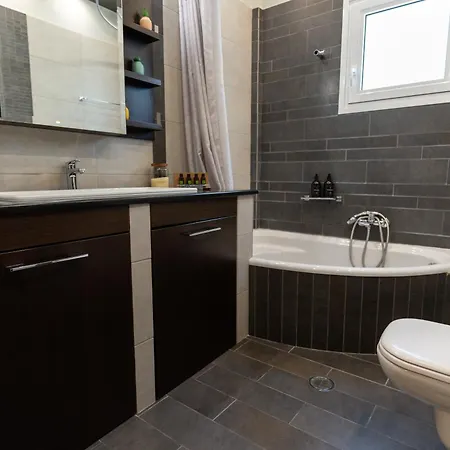 Mary's Modern And Elegant * 칼람파카