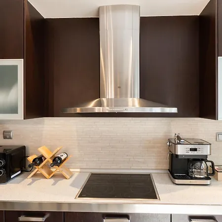 아파트 Mary's Modern And Elegant