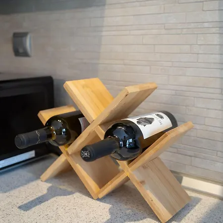 Mary's Modern And Elegant カランバカ