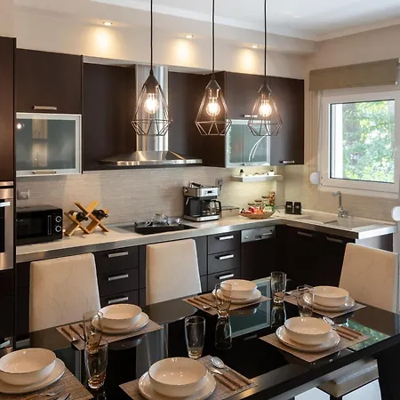 Mary's Modern And Elegant * 卡兰巴卡