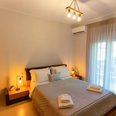 Mary's Modern And Elegant