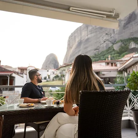 Mary's Modern And Elegant * 칼람파카