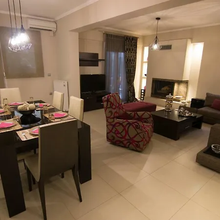 Apartman Mary's Modern And Elegant Kalambáka