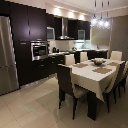 Mary's Modern And Elegant