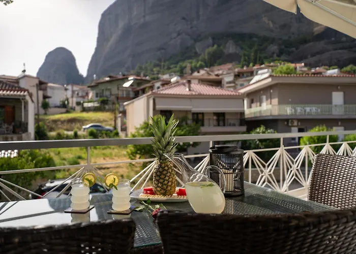 Mary's Modern And Elegant Daire