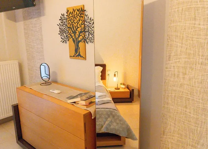 Mary's Modern And Elegant