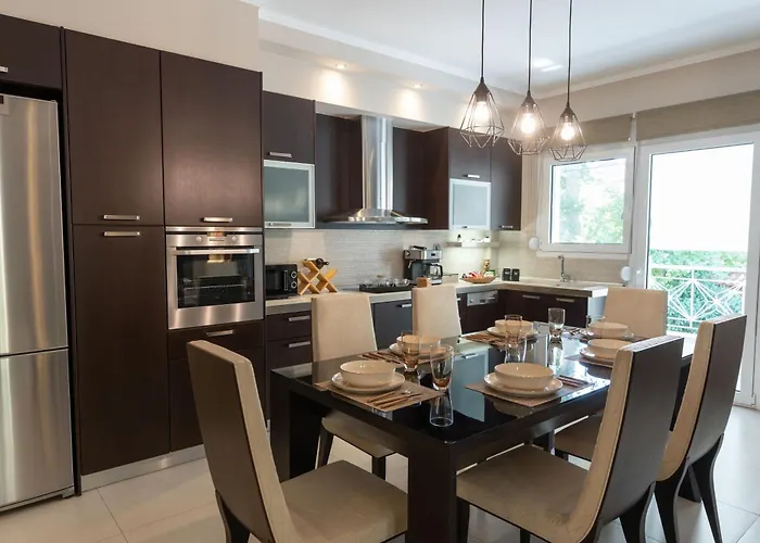 Mary's Modern And Elegant Apartamento Kalambaka